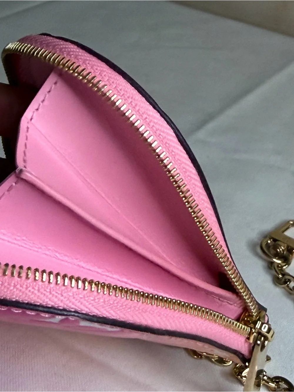 Louis Vuitton Monogram Vernis Heart Coin Purse with Gold Chain